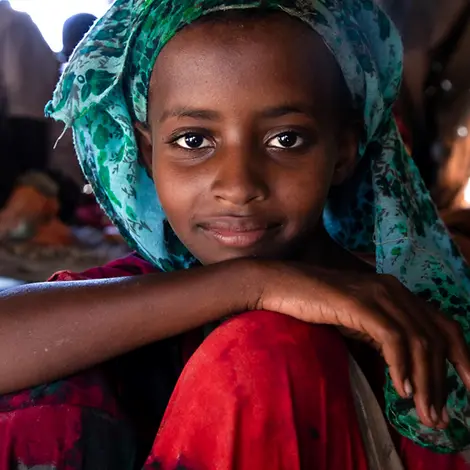 Blog_3_Fakten_Header Hasaena träumt davon einmal Lehrerin zu werden.