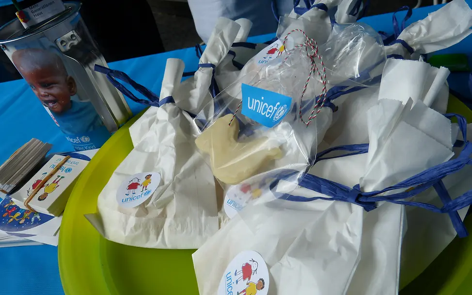 Gebackene Friedenstauben © B. Böhmer/UNICEF/2024