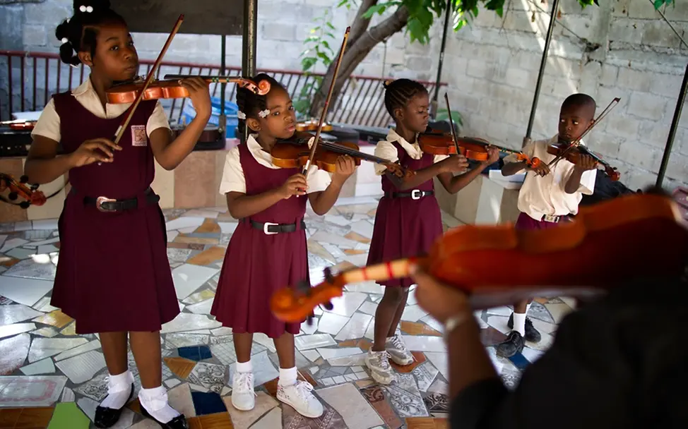 Instrumentenspende für Haiti. ©UNICEF Instrumentenspende für Haiti. ©UNICEF