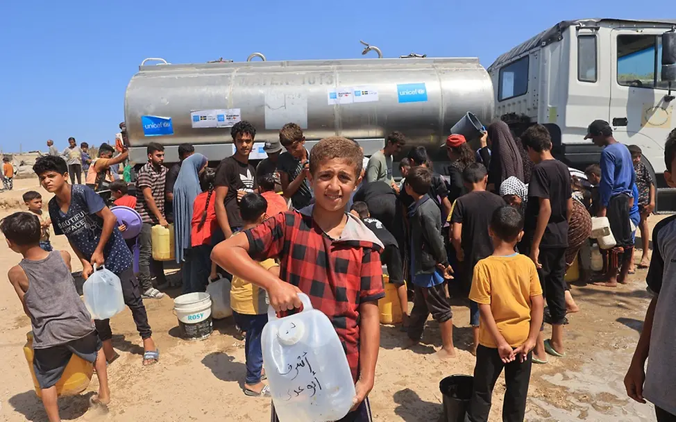Wassertanks von UNICEF in Gaza | © UNICEF/El Baba Gaza Hilfsgüter: Wasserversorgung in Deir al-Balah