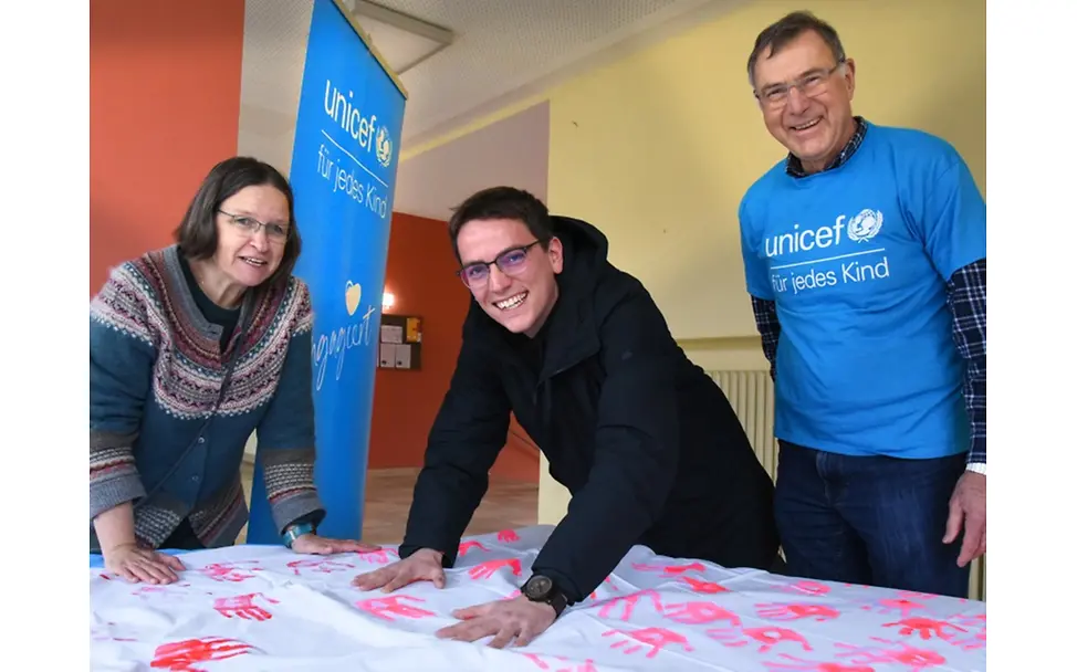 Red Hand Day 2025 in der Brüder-Grimm-Schule, Grundschule in Göttingen 