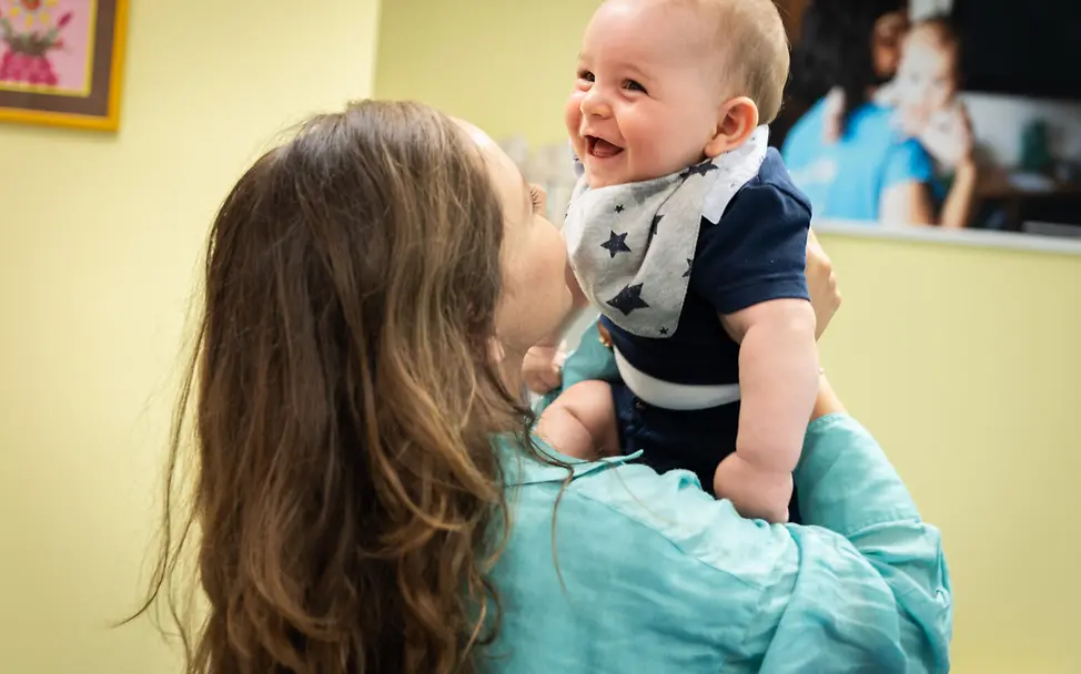 Impfungen Baby: Babys und Kleinkinder vertragen die Impfungen gut. 