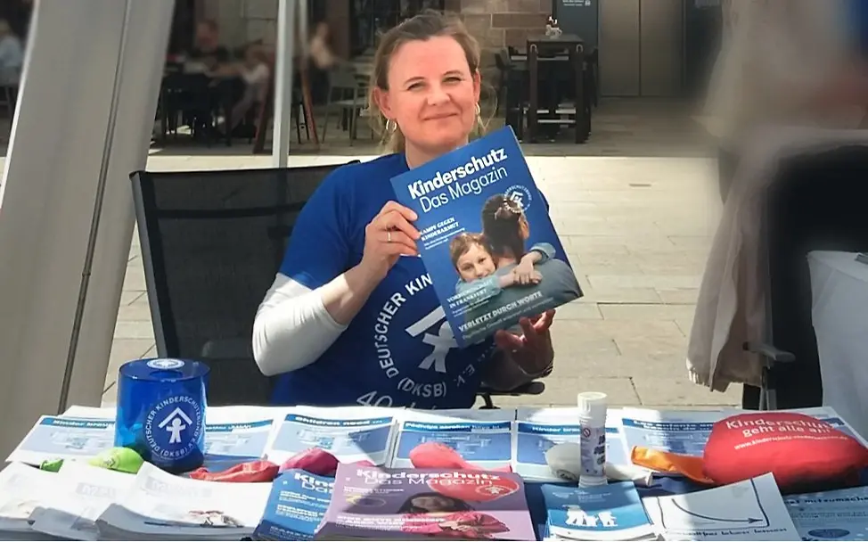 Kinderschutzbund am 30. April 2025 | Tag der gewaltfreien Erziehung | © UNICEF Göttingen 30. April Tag der gewaltfreien Erziehung | Kinderschutzbund