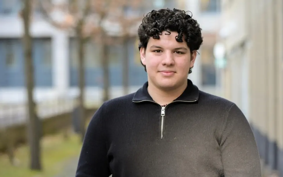 JuniorBeirat-Mitglied Donat | © UNICEF/Sachse-Grimm JuniorBeirat-Mitglied Donats Botschaft an andere Jugendliche