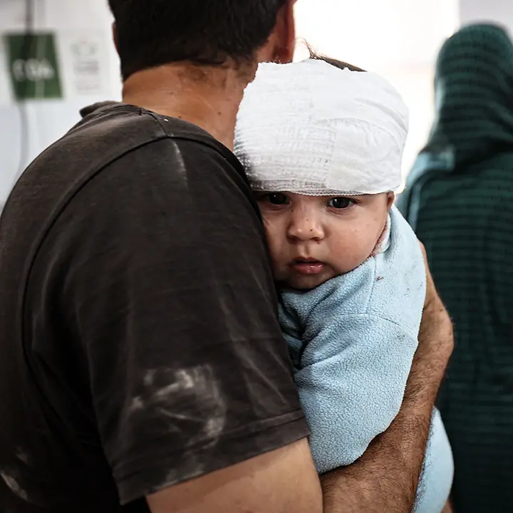 Gaza spenden: Viele palästinensische Kinder wurden seit Kriegsbeginn getötet und verletzt. Viele leiden Hunger. 