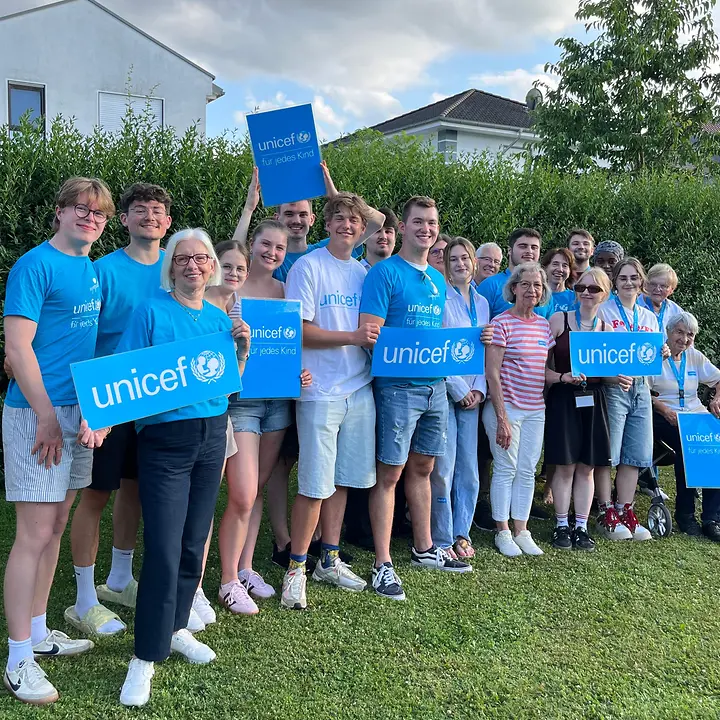 Junge und junggebliebene Ehrenamtliche 