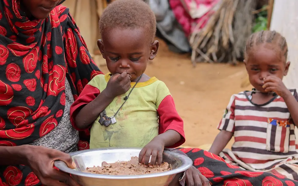 Sudan News: Tausende Familien in Al-Faschir wissen nicht, wie sie ihre Kinder ernähren sollen.