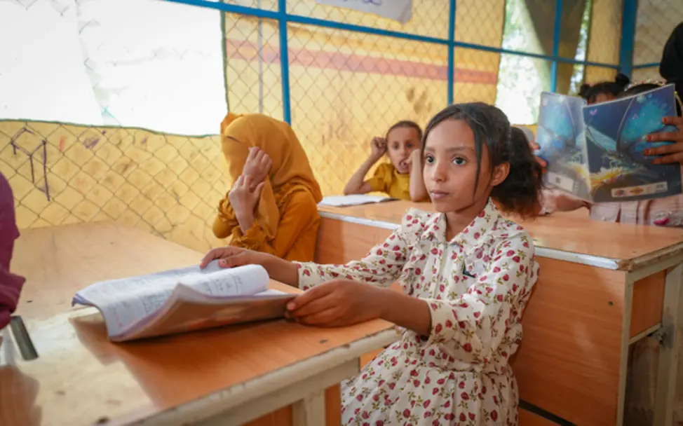 UNICEF- und SIDA-Programm bringt Kinder ohne Schulbesuch zurück ins Lernen