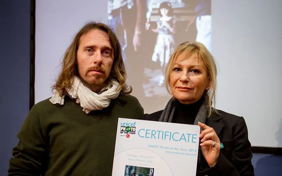 UNICEF-Botschafterin Sabine Christiansen und Fotograf Alessio Romenzi. ©UNICEF/Zimmermann UNICEF-Botschafterin Sabine Christiansen und Fotograf Alessio Romenzi. ©UNICEF/Zimmermann