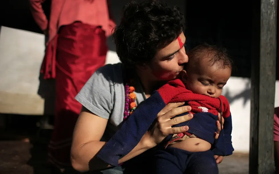 Orlando Bloom in Nepal. ©UNICEF/NYHQ2007-2015/Sokol