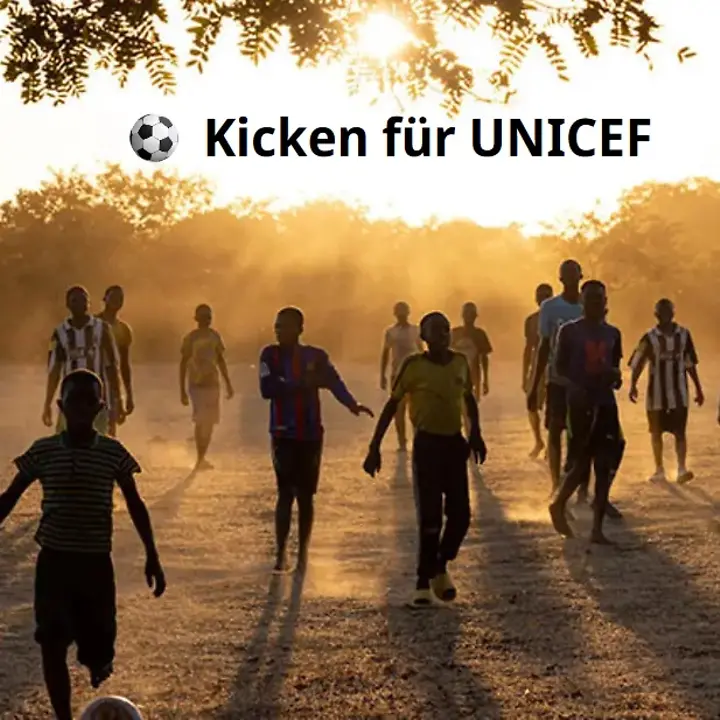 Sambia: Kinder Spielen Fussball | © UNICEF/Schermbrucker mod by UNICEF Göttingen Sambia: Kinder Spielen Fussball