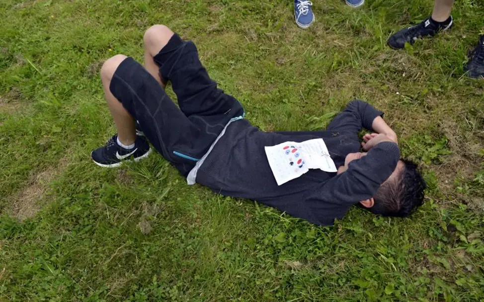 Erschöpfter Teilnehmer beim Spendenlauf | © UNICEF DT/Hyou Vielz Laufen für UNICEF: Erschöpfter Teilnehmer