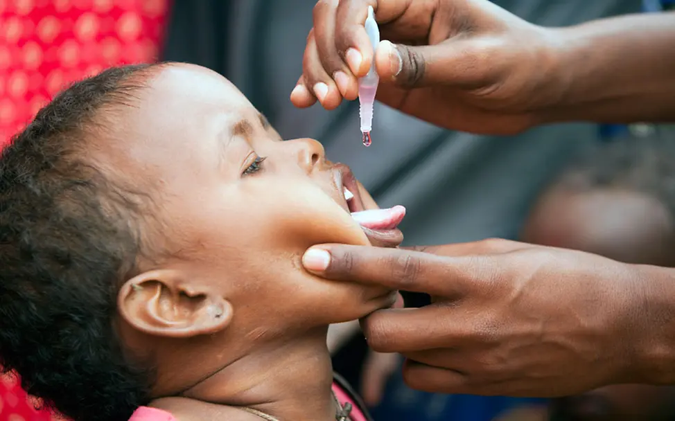 Krankheiten wie Malaria, Masern, Tetanus und Polio bedrohen das Leben vieler Kinder in Kenia | ©UNICEF/Modola Kenia: Kinder vor Krankheiten schützen
