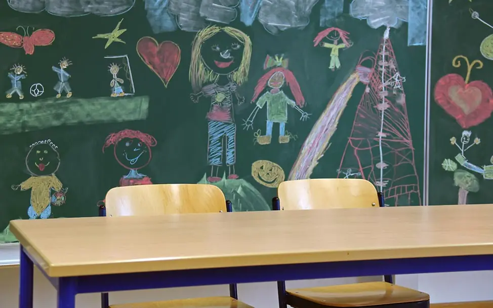 Kinder-Rechte-Rätsel: Tafelbild | © UNICEF DT/Kristina Müller Kinder-Rechte-Rätsel: Tafelbild