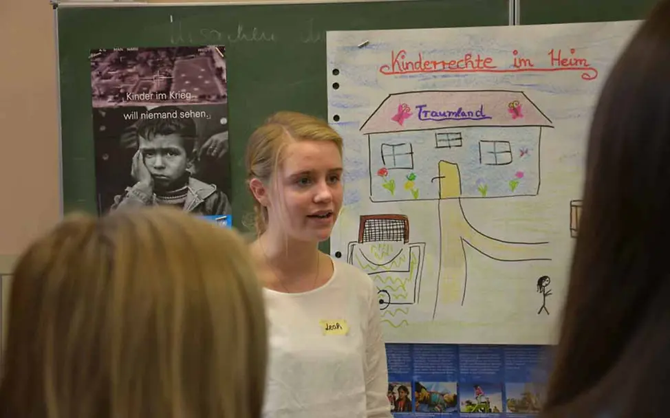 Schwerin: Kinderrechte in der Stadt bekannt machen | ©UNICEF/Sedlmayr Vorbereitung auf Treffen mit Bundespräsident Gauck