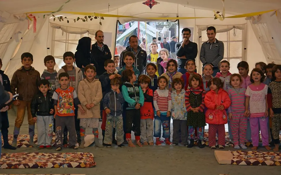 Ein Ort zum Spielen | ©UNICEF/Tarneden Nordirak: Kinderzentrum im Flüchtlingslager