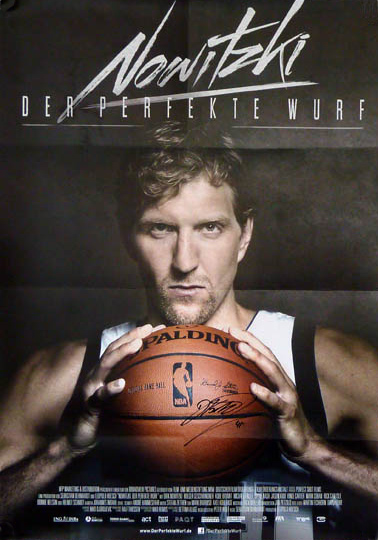 UNCIEF-Botschafter Dirk Nowitzki: Poster mit Unterschrift UNCIEF-Botschafter Dirk Nowitzki: Poster mit Unterschrift