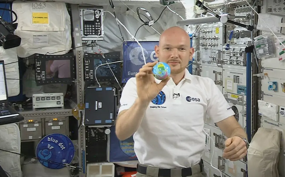 Videobotschaft zum Weltkindertag Alexander Gerst: Videobotschaft zum Weltkindertag