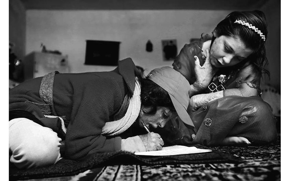 Iran: Den Kindern wieder Gesichter geben! | © Abdollah Heidari/Mehr News Agency