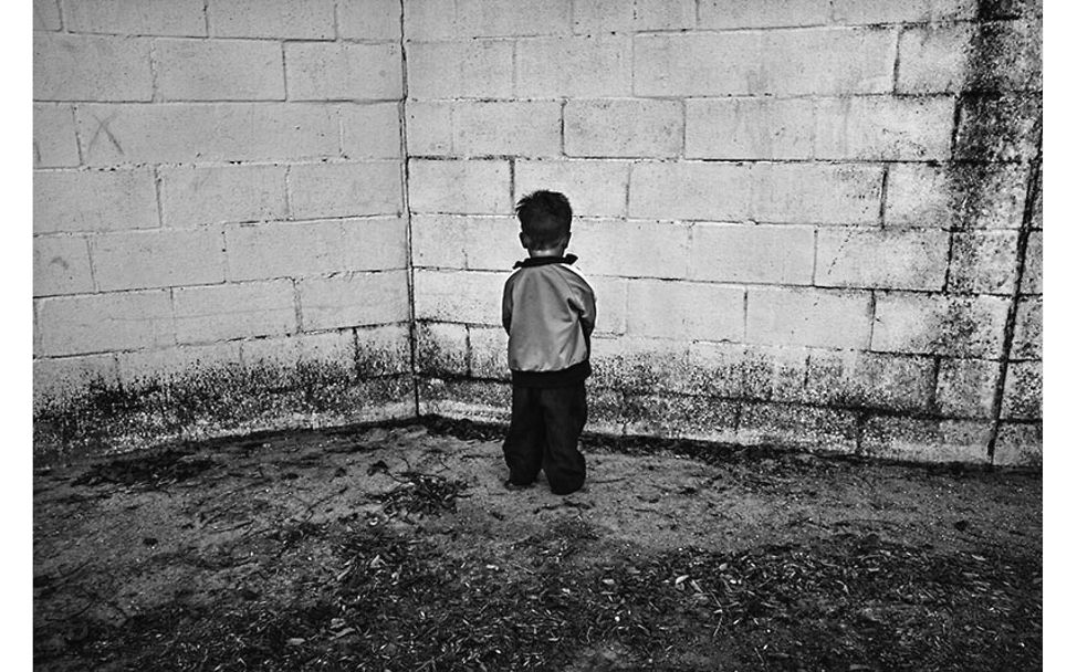 Spanien: Aus dem Hinterhof eines sonnigen Landes | © Aitor Lara (für Save the Children)