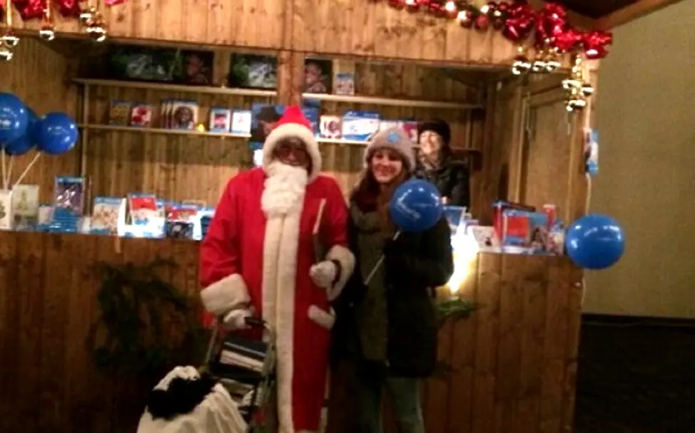 Grußkartenverkauf in Hanau Steinheim @ Iris Göksaltik