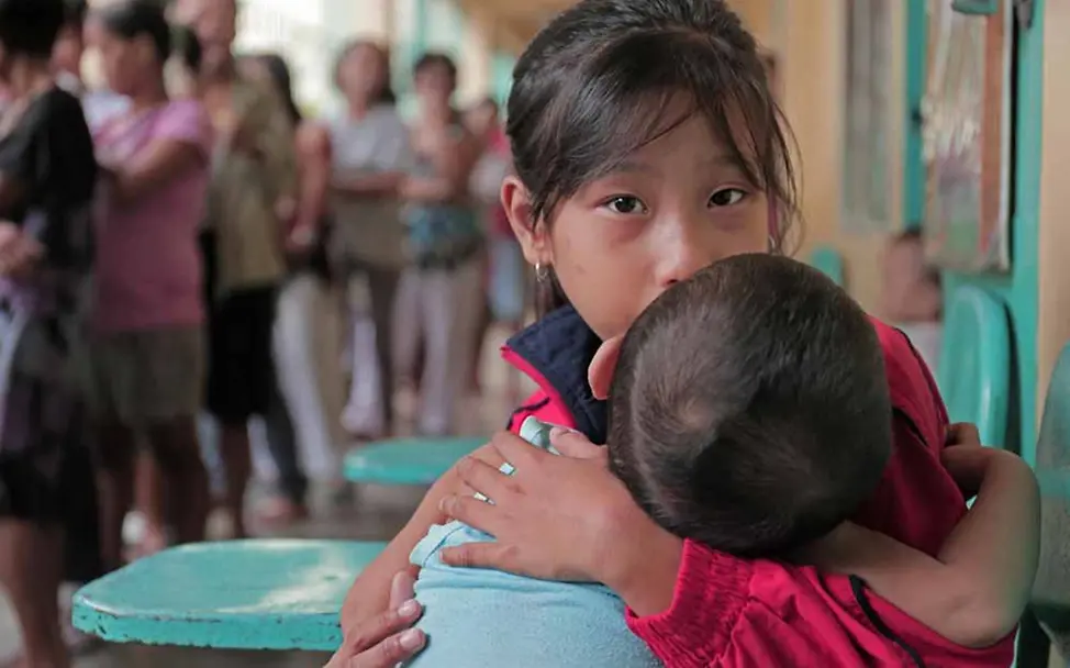 Taifun Hagupit: Kinder in einer Notunterkunft Taifun Hagupit Philippinen