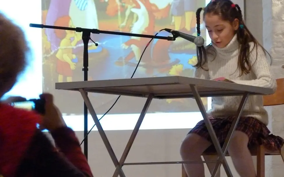 Aktionstag Kinderrechte: GS Nikola Lesung © UNICEF-AG Landshut/Erbe