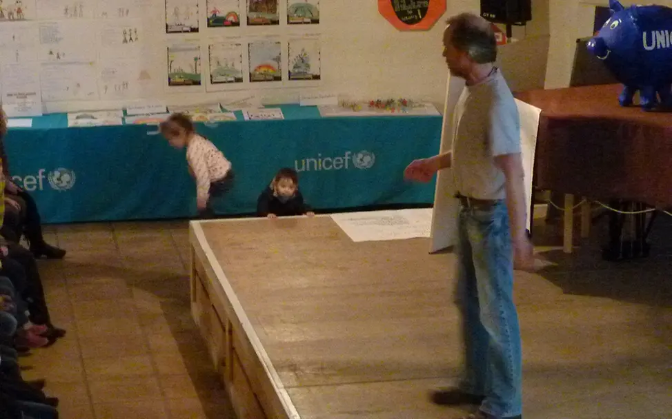 Aktionstag Kinderrechte: Märchenerzähler © UNICEF-AG Landshut/Erbe