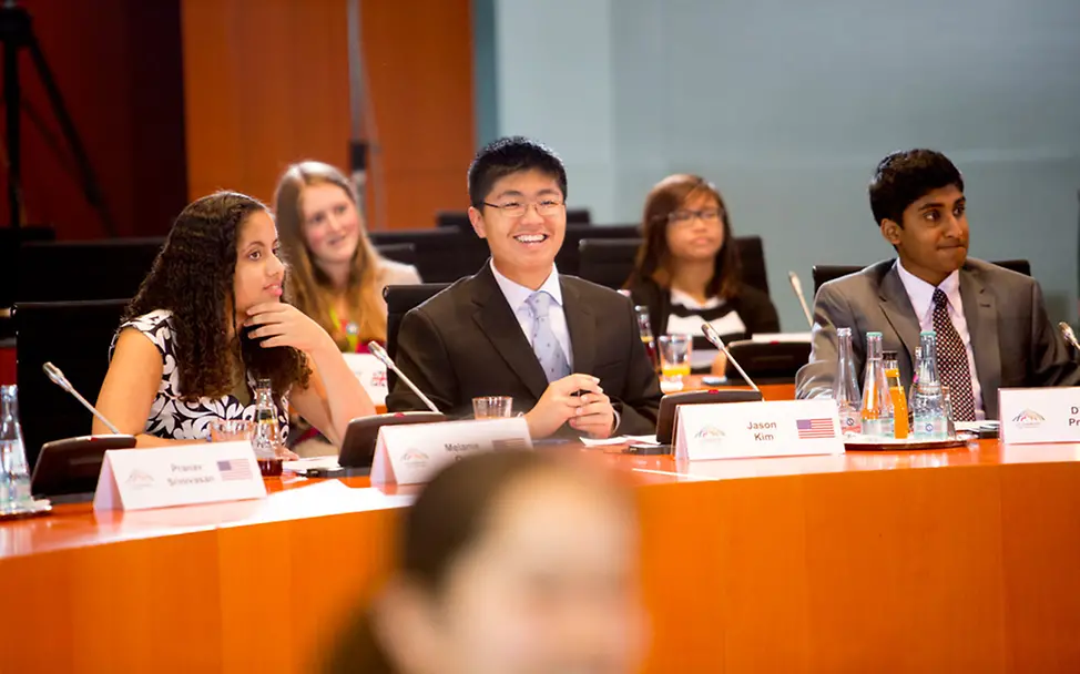 Auch das wichtige Thema Jugendbeteiligung wurde von den J7-Teilnehmern angesprochen | © UNICEF/Julia Zimmermann J7-Gipfel in Berlin