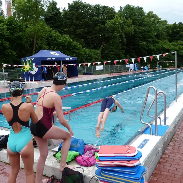 Benefizschwimmen 1 © UNICEF-AG Landshut/Erbe