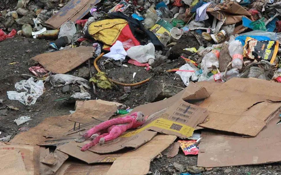 Oft sind die Hinterhöfe und Slumviertel die letzte Zuflucht für Kinder ohne Rückhalt | © UNICEF/Mäusbacher Philippinen-Kinderschutz-IMG_9466