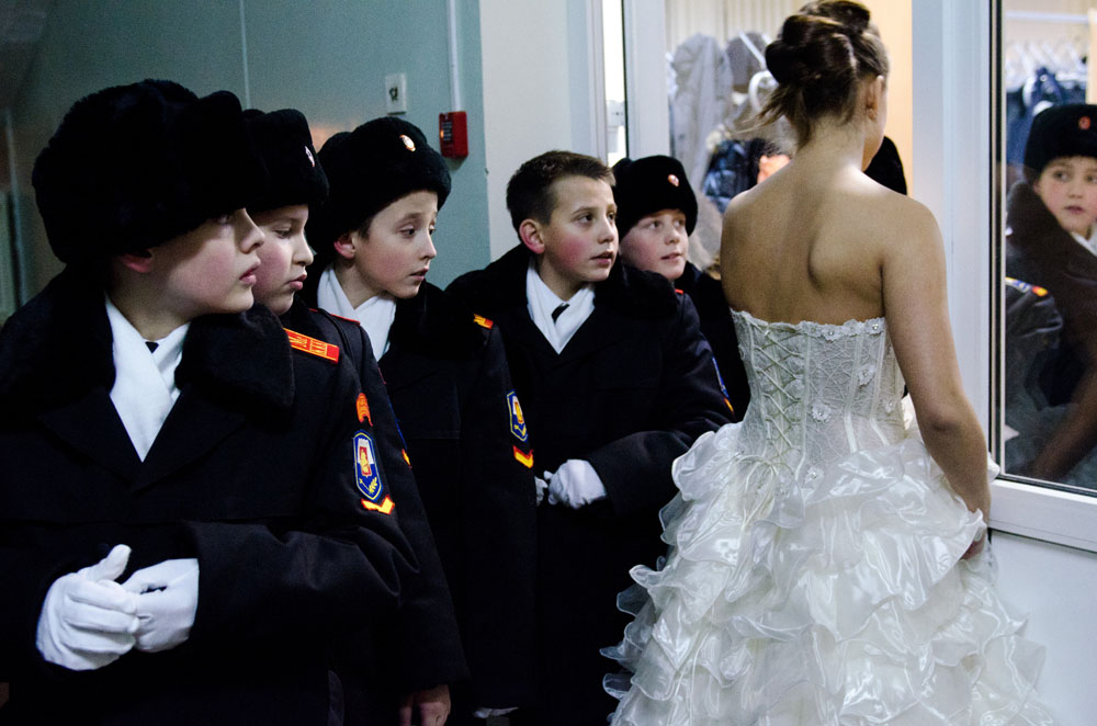 Russia: Standing to attention in school