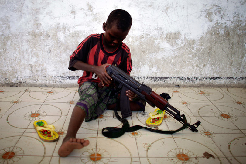 Somalia: Children in arms