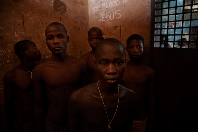 Sierra Leone: Merciless justice | © Fernando Moleres/freelance photographer Sierra Leone: Merciless justice