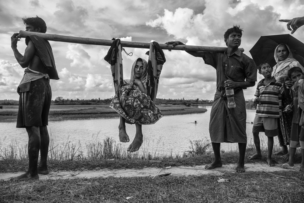 Bay of Bengal: Nothing but utter despair | © Kevin Frayer, Canada (Getty Images) Bay of Bengal: Nothing but utter despair