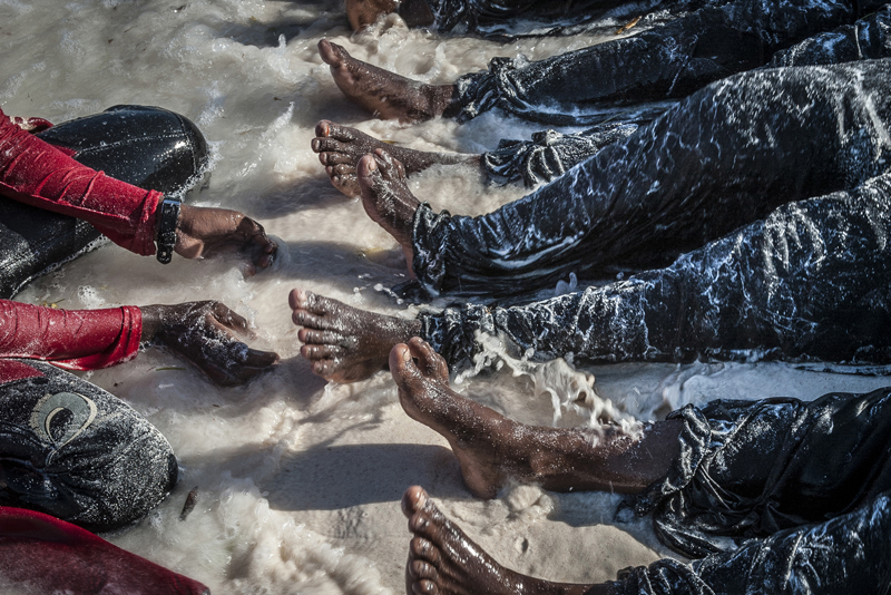 Zanzibar : On the girls’ right not to drown | © Anna Boyiazis, USA (Freelance Photographer) Zanzibar : On the girls’ right not to drown