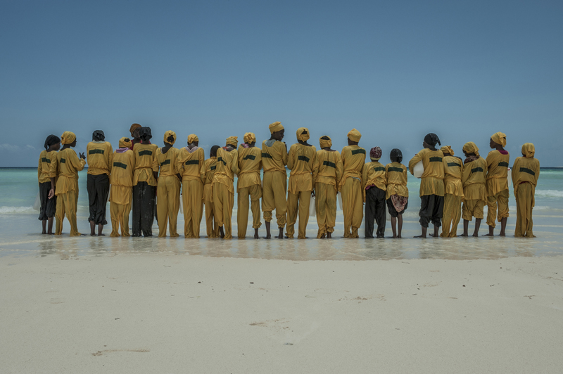 Zanzibar : On the girls’ right not to drown | © Anna Boyiazis, USA (Freelance Photographer) Zanzibar : On the girls’ right not to drown