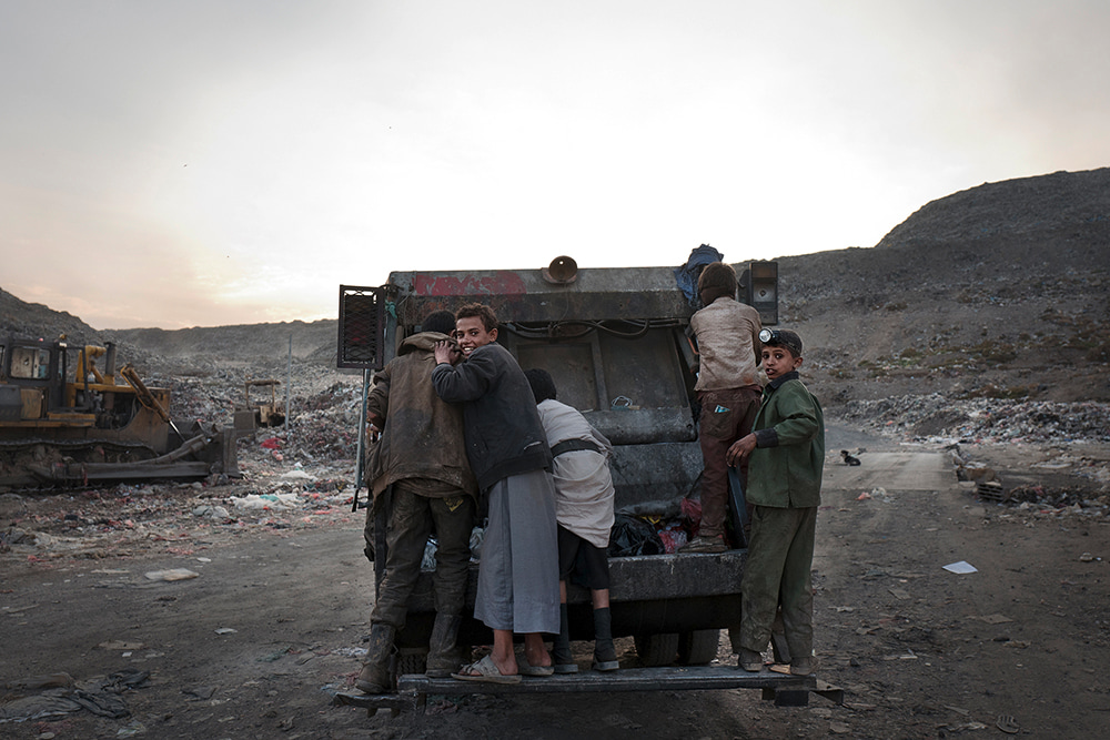 Yemen: Between life and death | © Veronique de Viguerie, France (Freelance Photographer) Yemen: Between life and death