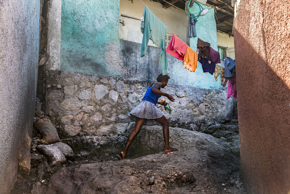 Haiti: Preserving dignity in the face of hardship | © Tariq Zaidi, United Kingdom (Caters News Agency, Getty Images) Haiti: Preserving dignity in the face of hardship