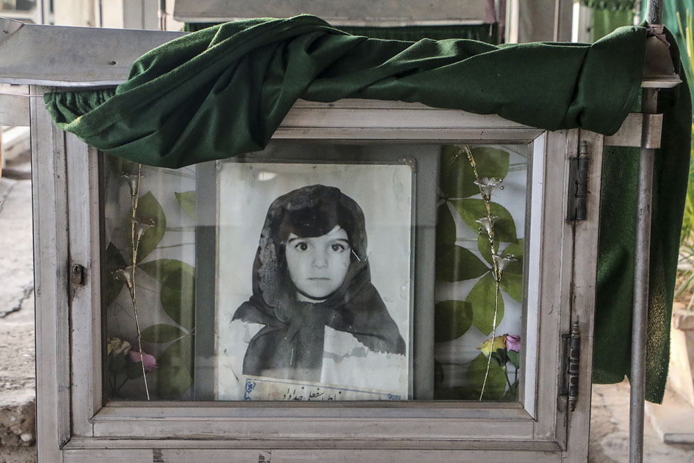 Iran: Their only monuments are those in graveyards | © Shayan Hajinajaf, Iran (Freelance Photographer) Iran: Their only monuments are those in graveyards