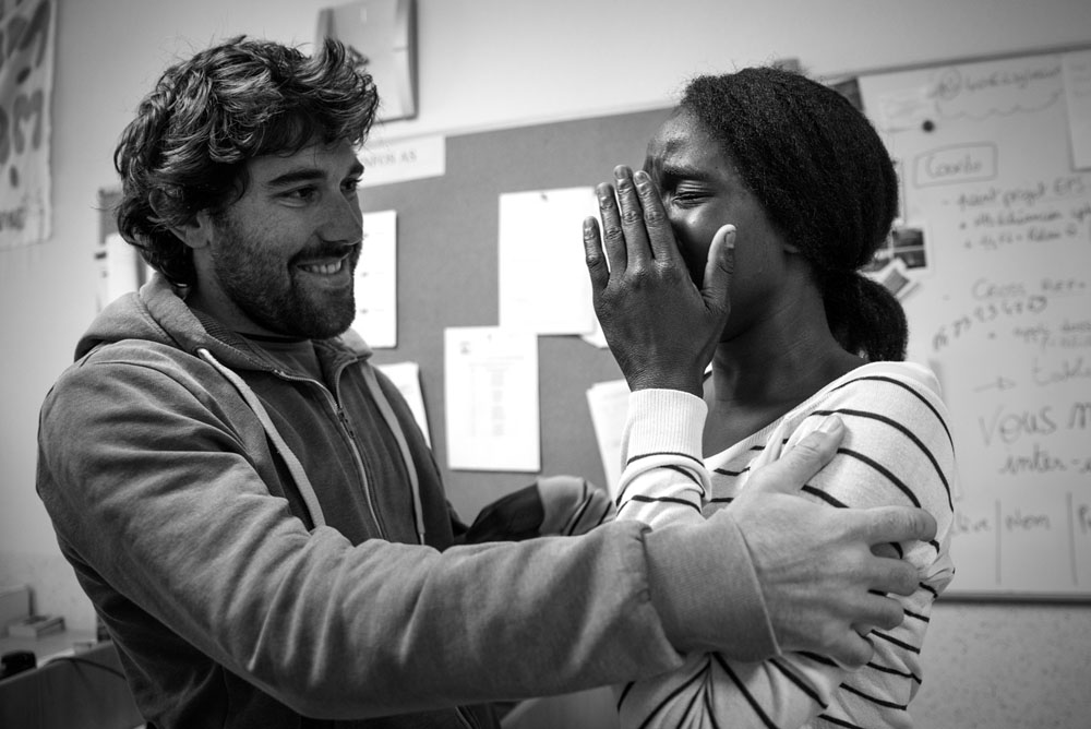 France: Fighting their way out of misery | © Camilo Leon-Quijano, Colombia (Freelance Photographer) France: Fighting their way out of misery