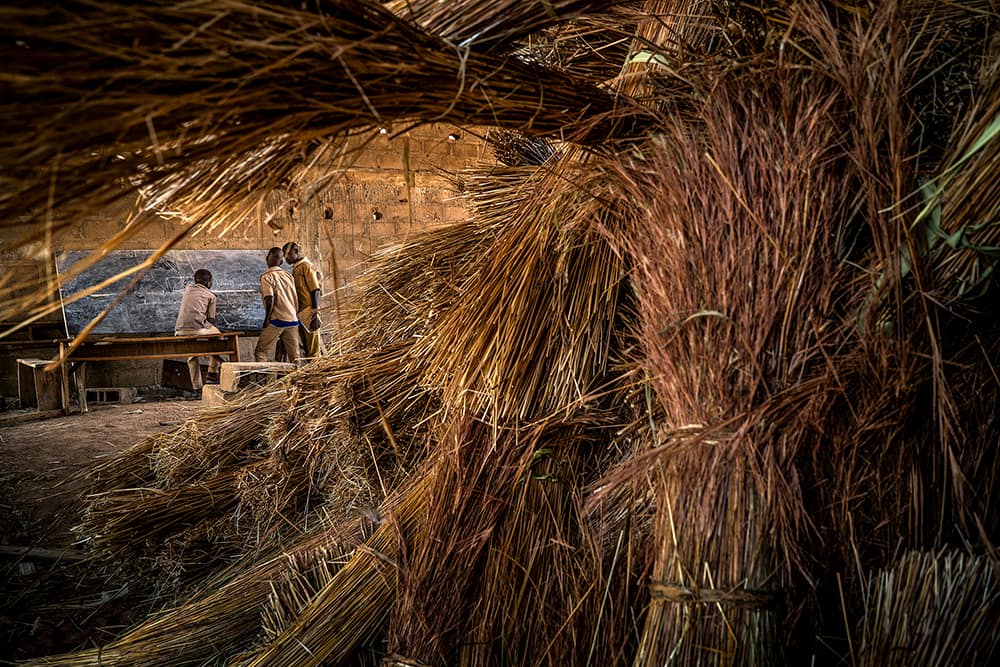 Burkina Faso: Resistance at the blackboard | © Antonio Aragón Renuncio, Spain (Freelance Photographer) Burkina Faso: Resistance at the blackboard