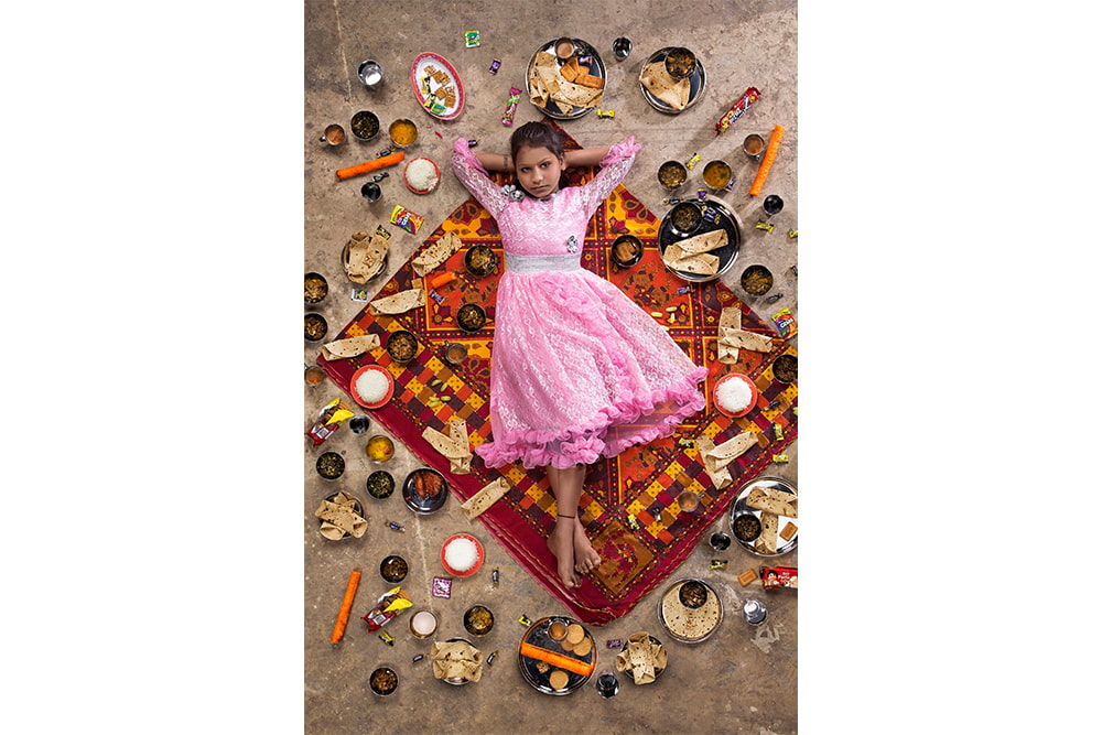 Vier Kontinente: Was die Kinder essen (wenn sie zu essen haben) | © Gregg Segal, USA (Freier Fotograf) Vier Kontinente: Was die Kinder essen (wenn sie zu essen haben)
