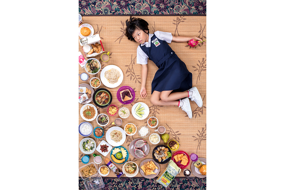Vier Kontinente: Was die Kinder essen (wenn sie zu essen haben) | © Gregg Segal, USA (Freier Fotograf) Vier Kontinente: Was die Kinder essen (wenn sie zu essen haben)