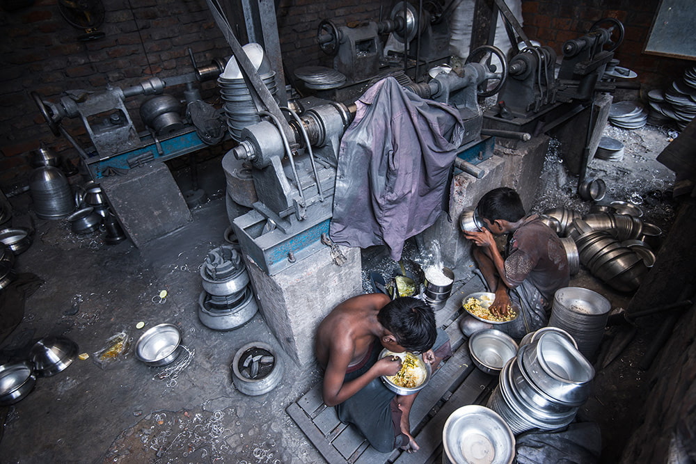 Bangladesh: The hard school of life | © Sang Moo Han, South Korea (for UNICEF Korea/Seoul) Bangladesh: The hard school of life