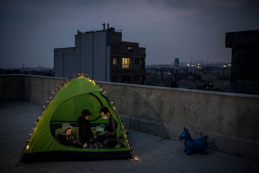 Iran: Corona – und die kleine Freiheit auf dem Dach | © Erfan Kouchari, Iran (Tasnim News Agency) Iran: Corona – und die kleine Freiheit auf dem Dach