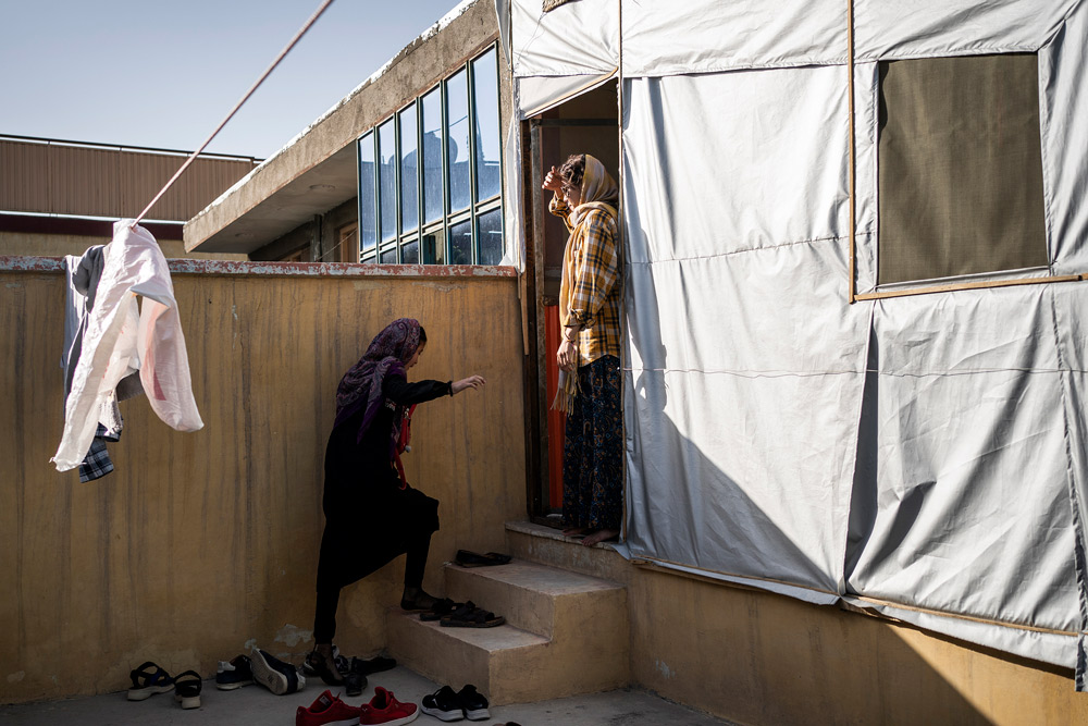 Afghanistan: The Secret School for Girls | © Daniel Pilar, Germany, FAZ, Agency laif Afghanistan: The Secret School for Girls