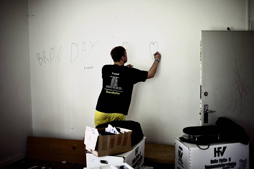When your family will be “closed down”. © Joachim Adrian/Danish School of Photojournalism When your family will be “closed down”. © Joachim Adrian/Danish School of Photojournalism