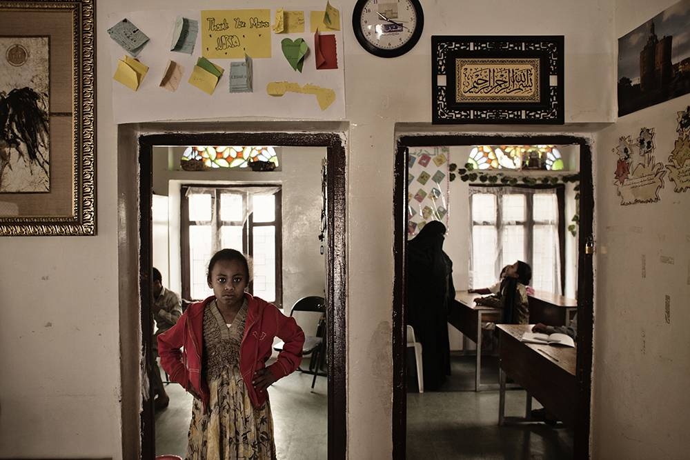 Yemen: I read, I write. © Laura Boushnak/Rawiya Collective