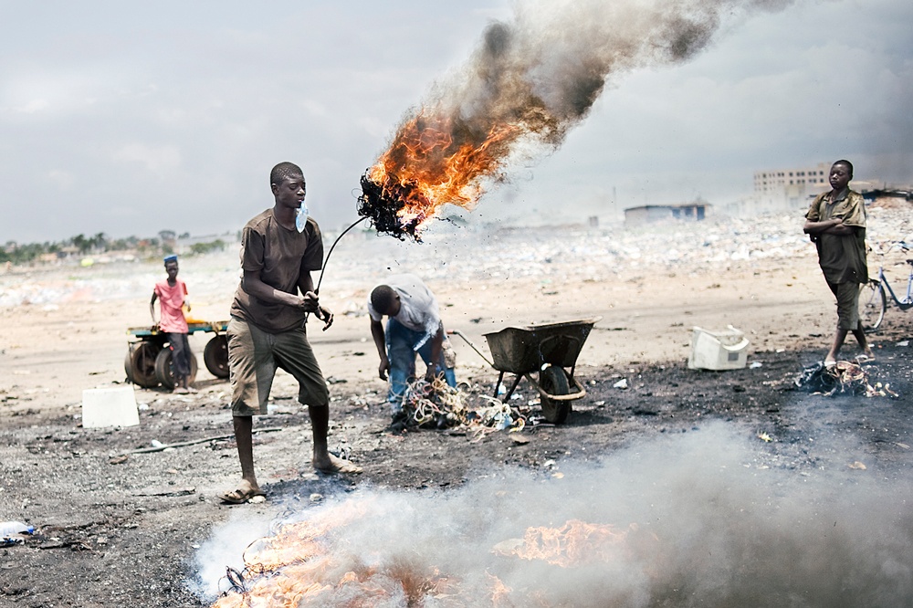 Ghana: Waste export to Africa. | © Kai Löffelbein/University of Applied Sciences and Arts, Hannover